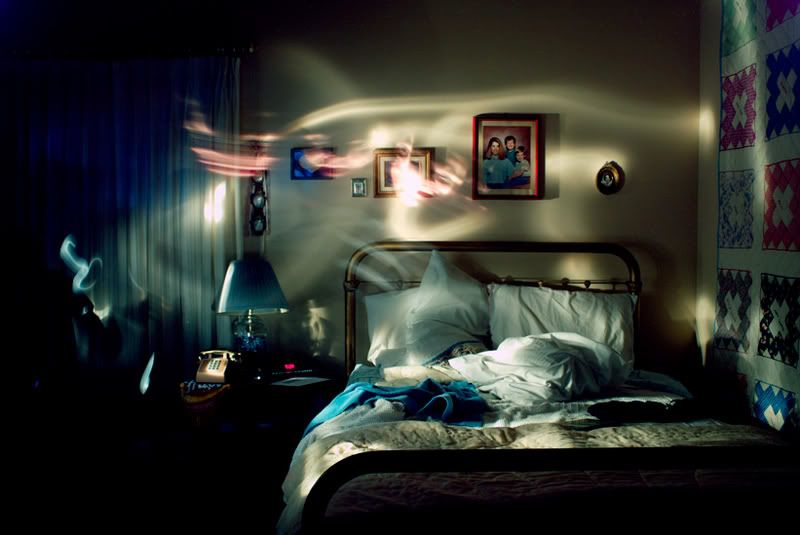 IMAGE: http://img.photobucket.com/albums/v40/Crashoran/HauntedBedroom.jpg
