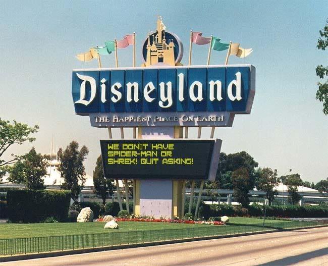 Disneylandsign2.jpg