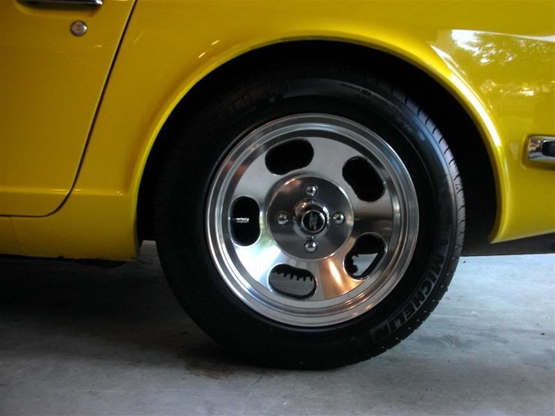 240Wheels005.jpg