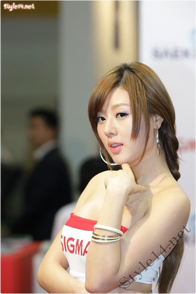 Asian Entertainment And Culture Huang Mi Hee Korean Actress Half Nude