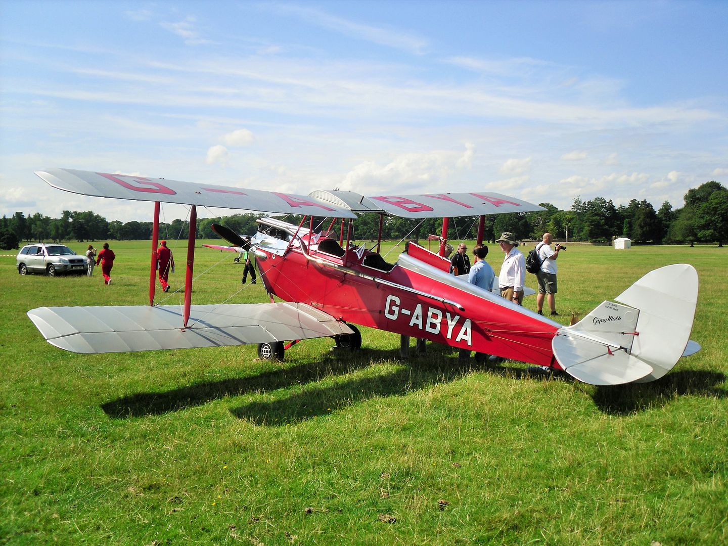 http://img.photobucket.com/albums/v405/Aeroclub/SDC11666_zpst150zqlr.jpg