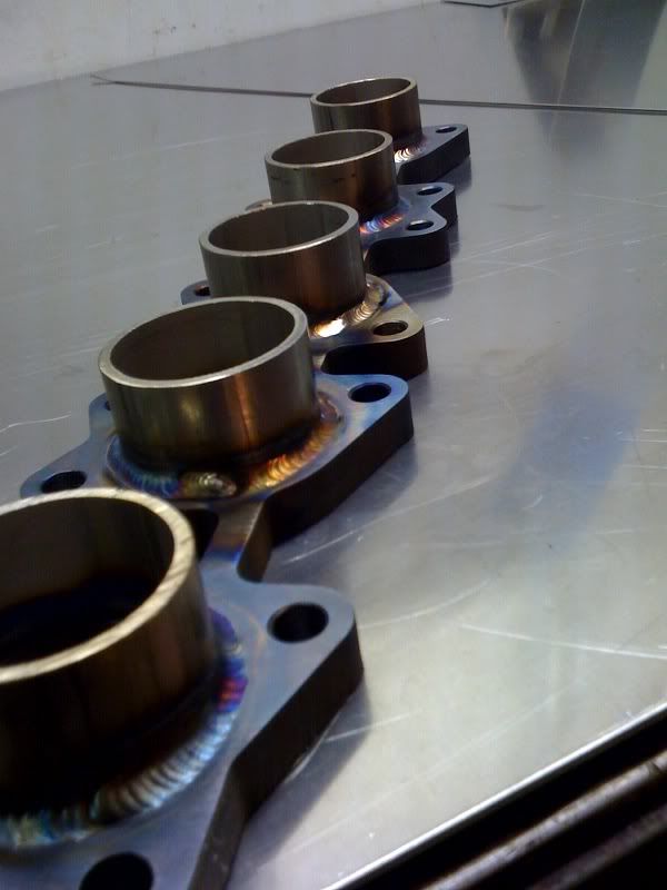 http://img.photobucket.com/albums/v406/LowlyOilBurner/flange1in.jpg