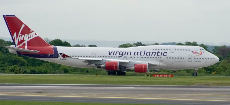 IMAGE: http://img.photobucket.com/albums/v406/scottellis/VirginAtlantic747-200.jpg
