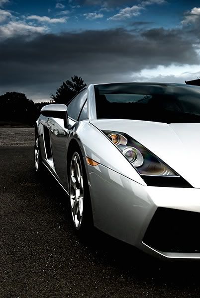 IMAGE: http://img.photobucket.com/albums/v407/Project_Sapphire/DSC_5254-1.jpg