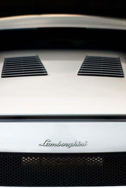 IMAGE: http://img.photobucket.com/albums/v407/Project_Sapphire/DSC_5321-1.jpg