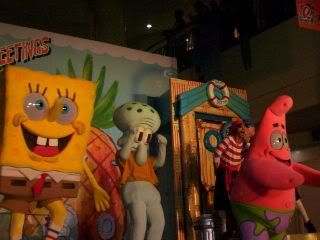 Who lives in a pineapple under the sea?