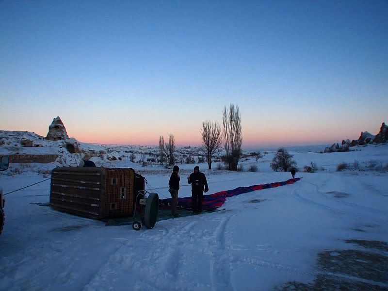 IMAGE: http://img.photobucket.com/albums/v409/blacvios/Turkey%202007/IMG046.jpg