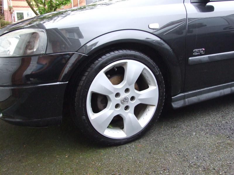 5x110 vauxhall alloy wheels & tyres £100 wirral Retro Rides