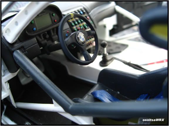 IMAGE: http://img.photobucket.com/albums/v414/onoitsawrx/BMW/M3s-010.jpg