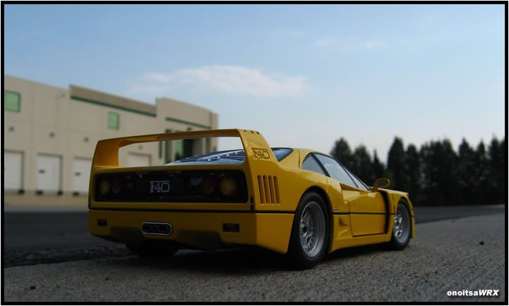 IMAGE: http://img.photobucket.com/albums/v414/onoitsawrx/Ferrari/KyoF40-003.jpg