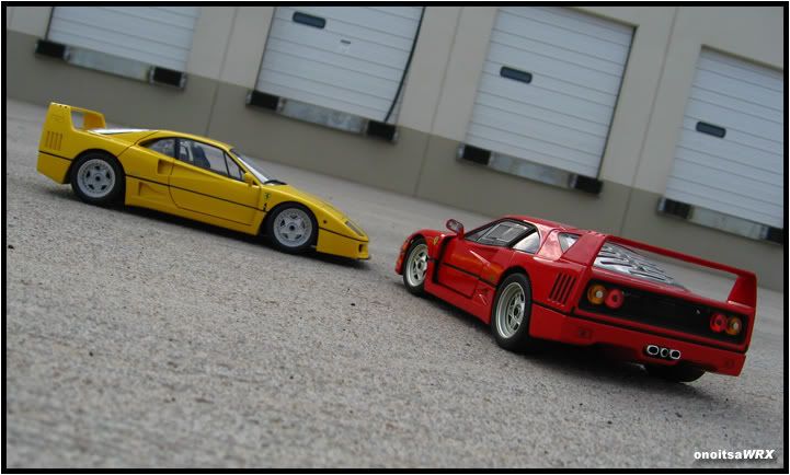 IMAGE: http://img.photobucket.com/albums/v414/onoitsawrx/Ferrari/twoF40-006.jpg