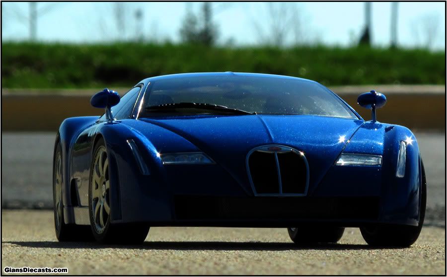 AA Bugatti Chiron