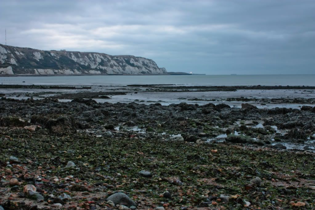 IMAGE: http://img.photobucket.com/albums/v415/shagnasty/Headland.jpg