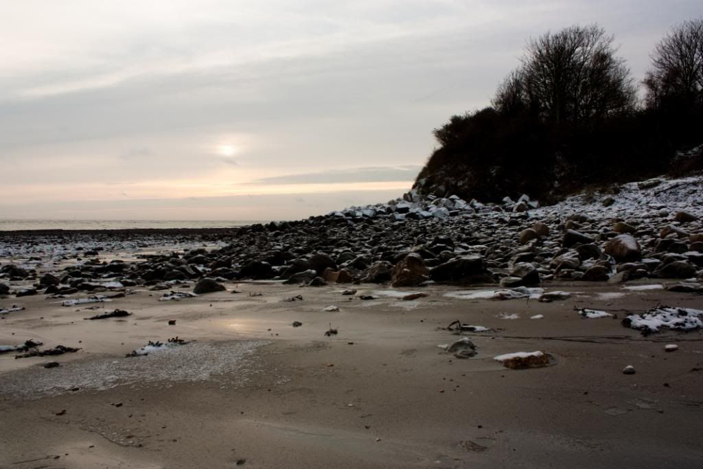 IMAGE: http://img.photobucket.com/albums/v415/shagnasty/WearBaySnow11of1.jpg