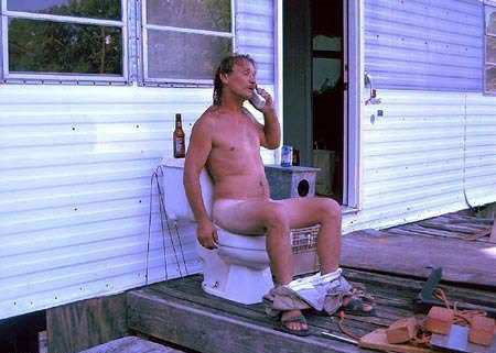 [Image: redneck-toilet1.jpg]
