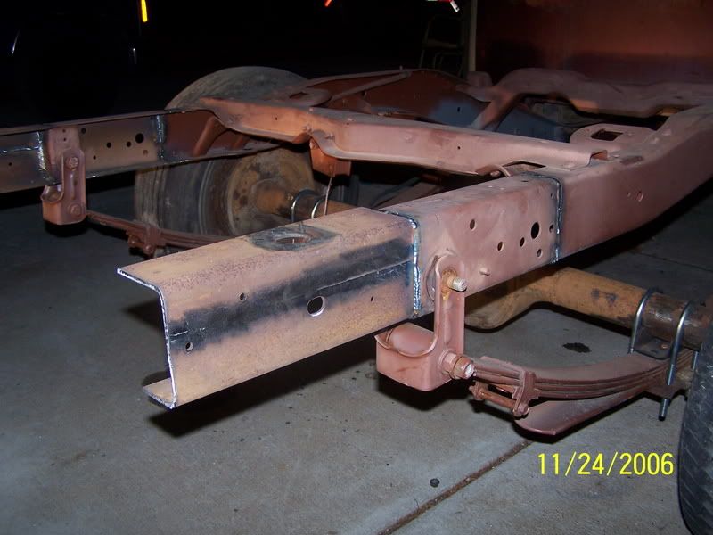 TECH 4754 Chevy truck on S10 short bed frame WITHOUT shortening bed