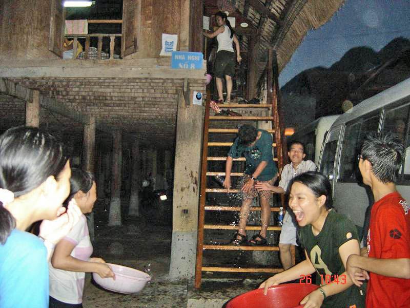 11Hnuoc_edited.jpg