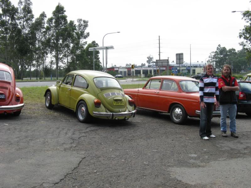 http://img.photobucket.com/albums/v419/montem/Vee%20Dub%20Pit%20Stop%20Cruise%202010/pitstopcruise2010020.jpg