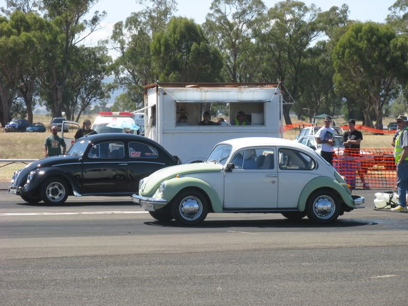 http://img.photobucket.com/albums/v419/montem/gunnedah%20drags%20mar%2009/gunnedahdragsmar09079.jpg