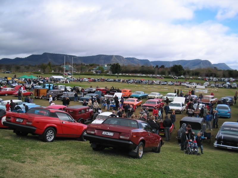 http://img.photobucket.com/albums/v419/montem/midwinterwanderjune08069.jpg http://img.photobucket.com/albums/v419/montem/midwinterwanderjune08069.jpg