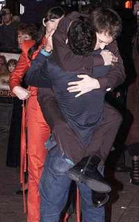 Elijah hugging Orlando