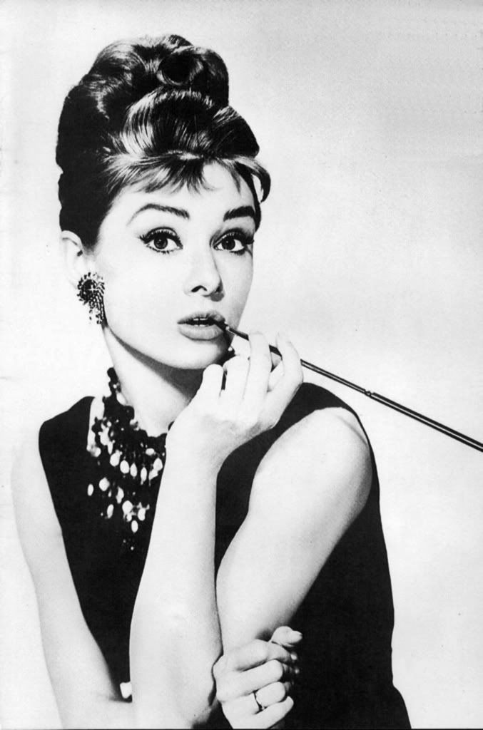 Audrey Hepburn, beehive hairstyles
