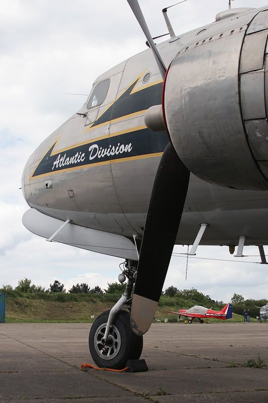 IMAGE: http://img.photobucket.com/albums/v420/LNStrikeEagle/NorthWeald007.jpg