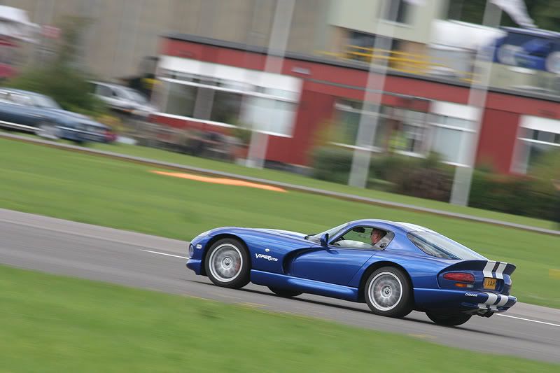 IMAGE: http://img.photobucket.com/albums/v420/LNStrikeEagle/Wheels07.jpg