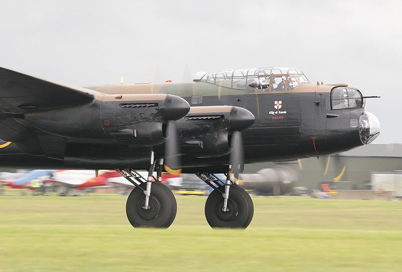 IMAGE: http://img.photobucket.com/albums/v420/danvohagan/Lanc1.jpg