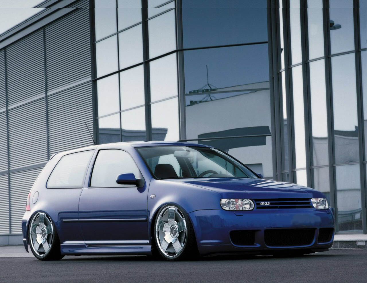 r32copy.jpg
