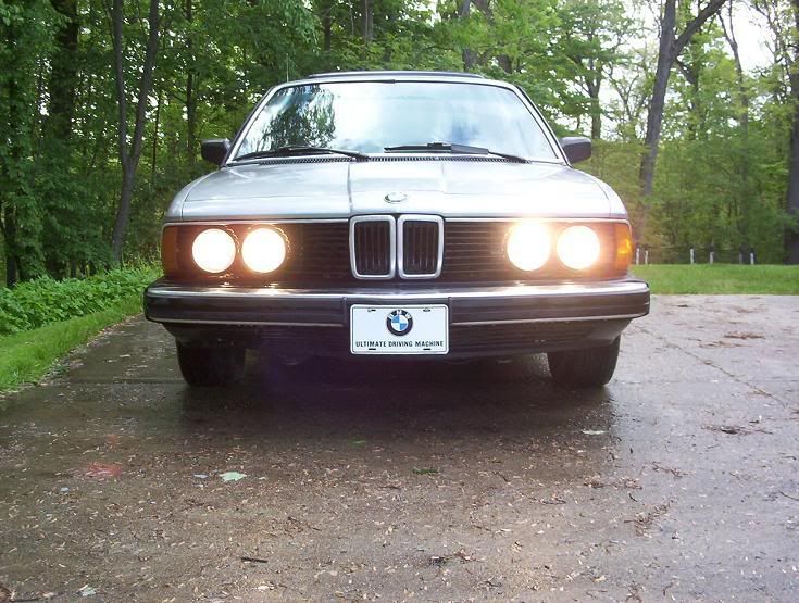 http://img.photobucket.com/albums/v426/TheOneStar00/1984%20BMW/beams.jpg