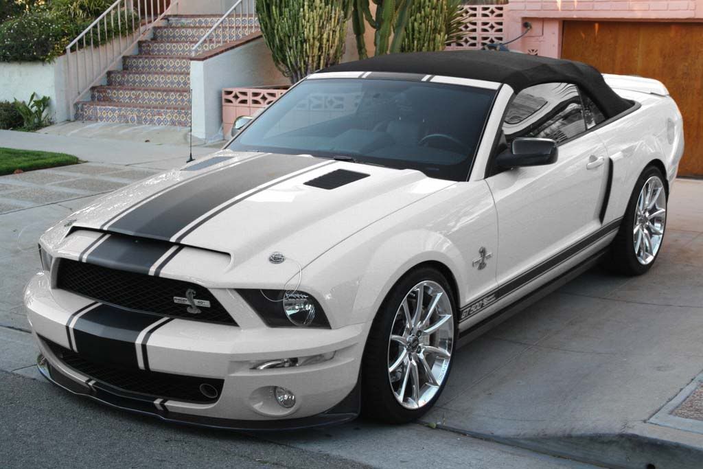 ShelbyGT500White.jpg