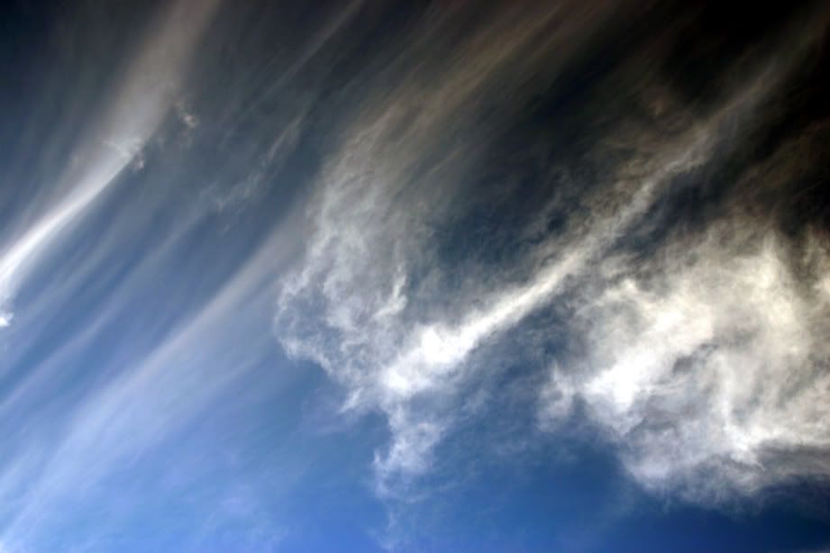 IMAGE: http://img.photobucket.com/albums/v429/taitcampbell/Clouds.jpg