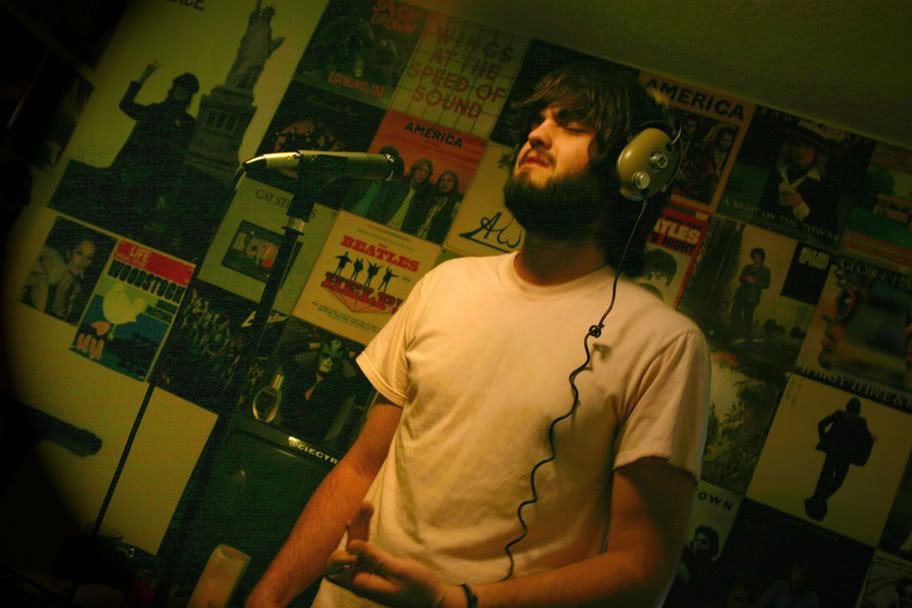 IMAGE: http://img.photobucket.com/albums/v429/taitcampbell/Ross2.jpg