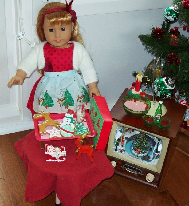 xmas%20dolls%20a_zpspra6aa4a.jpg