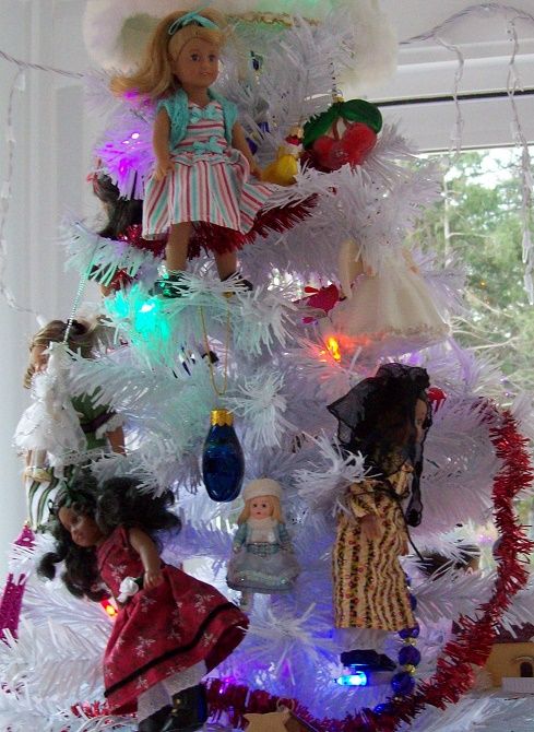 xmas%20trees%202016%20g_zpsitmdfgil.jpg