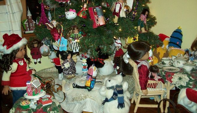 toy%20tree%202015%20b_zpsbxc7kniq.jpg