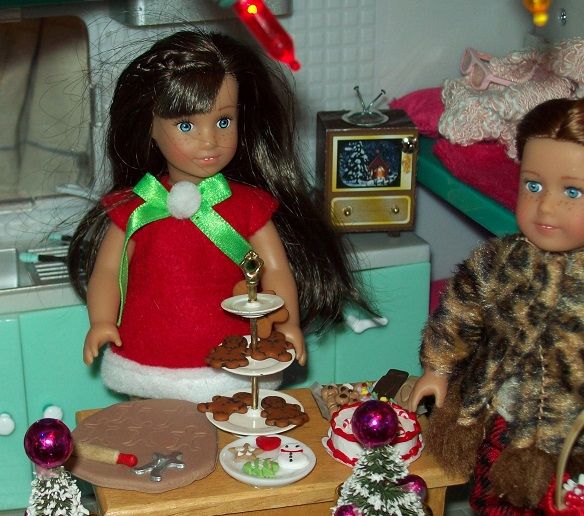 xmas%20camper%20b_zpsn99ttzaa.jpg
