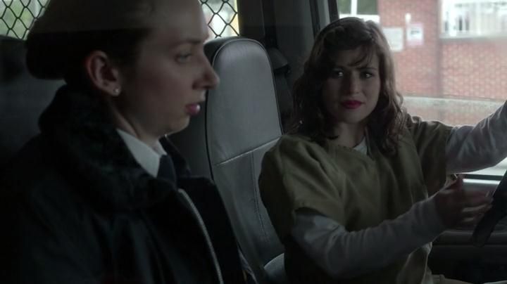  photo OrangeIsTheNewBlack2x04mp4_snapshot_4608_20140815_030602.jpg