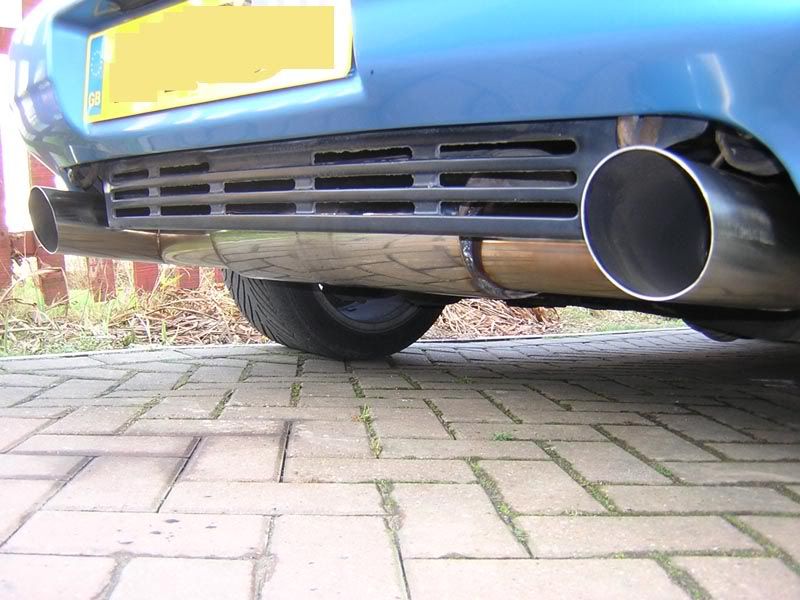 Exhaust2.jpg