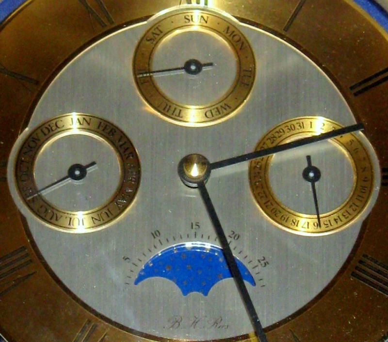 Fine Brass HERMLE 2100 Quartz Moonphase Day Date Month Calendar Mantel
