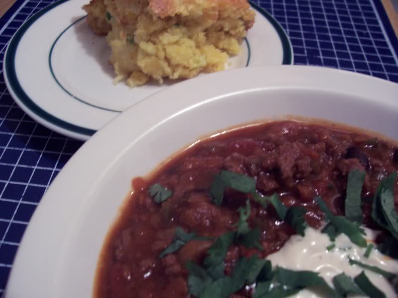 Chili & Cornbread