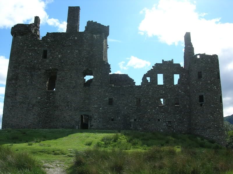 Kilchurn Castle Pictures, Images and Photos