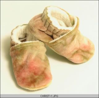 Aliah's CreationsVelour Baby Slippers ~ 0-3 Months