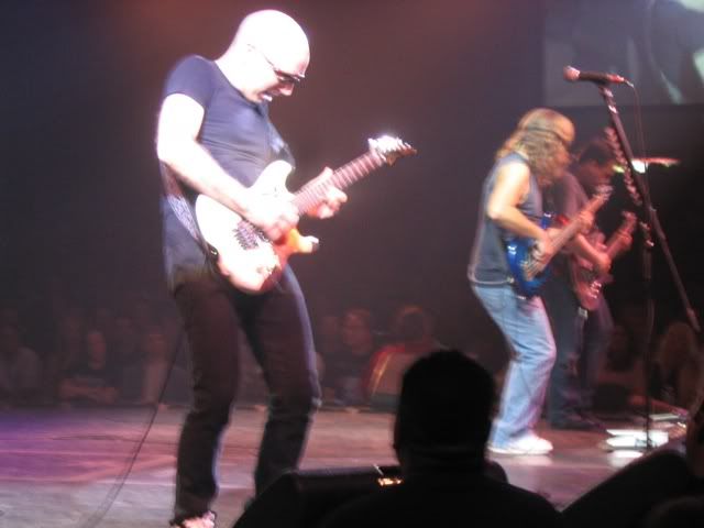 JoeSatriani047.jpg