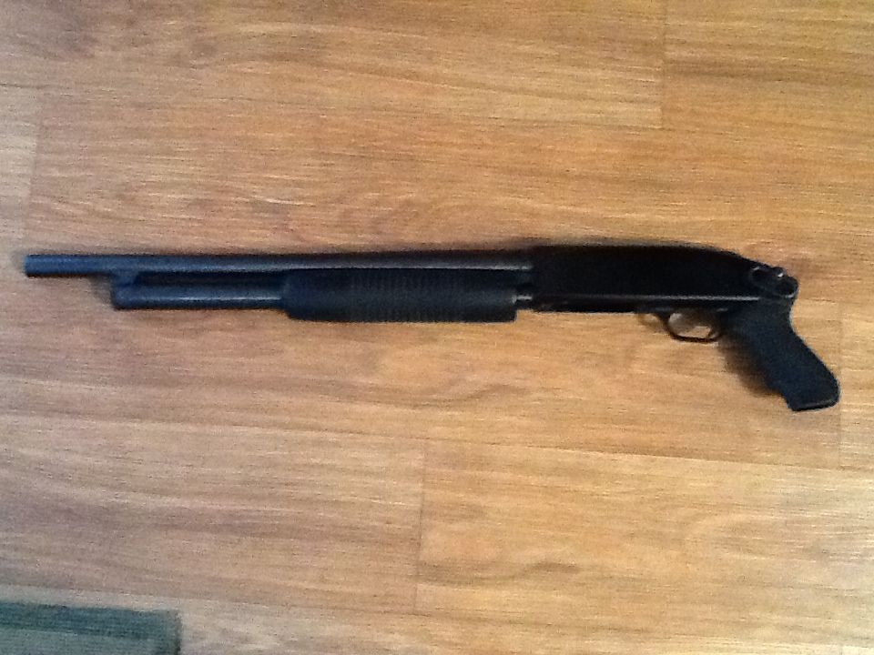 Who has a pistol grip shotgun? without a stock Page 4