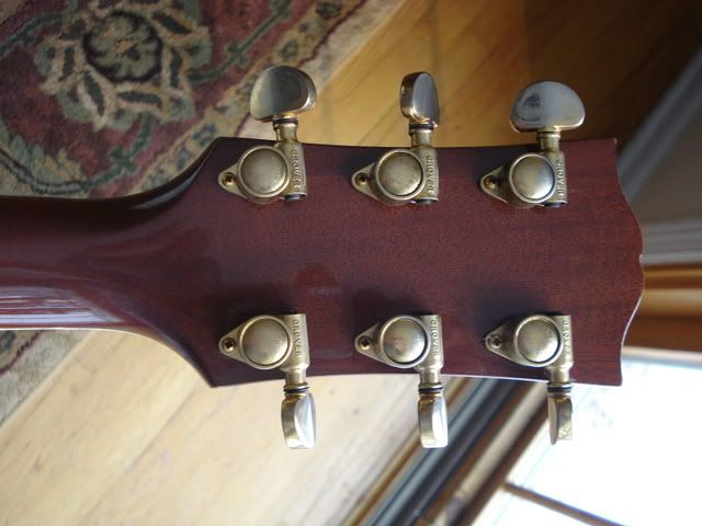 Gibson Serial Numbers