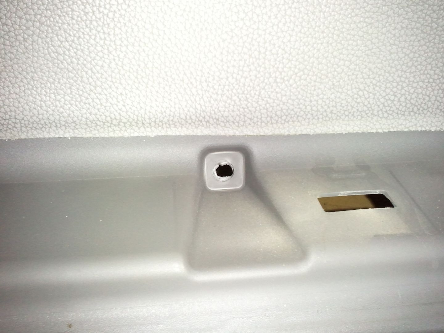 Nissan titan door panel clips #8