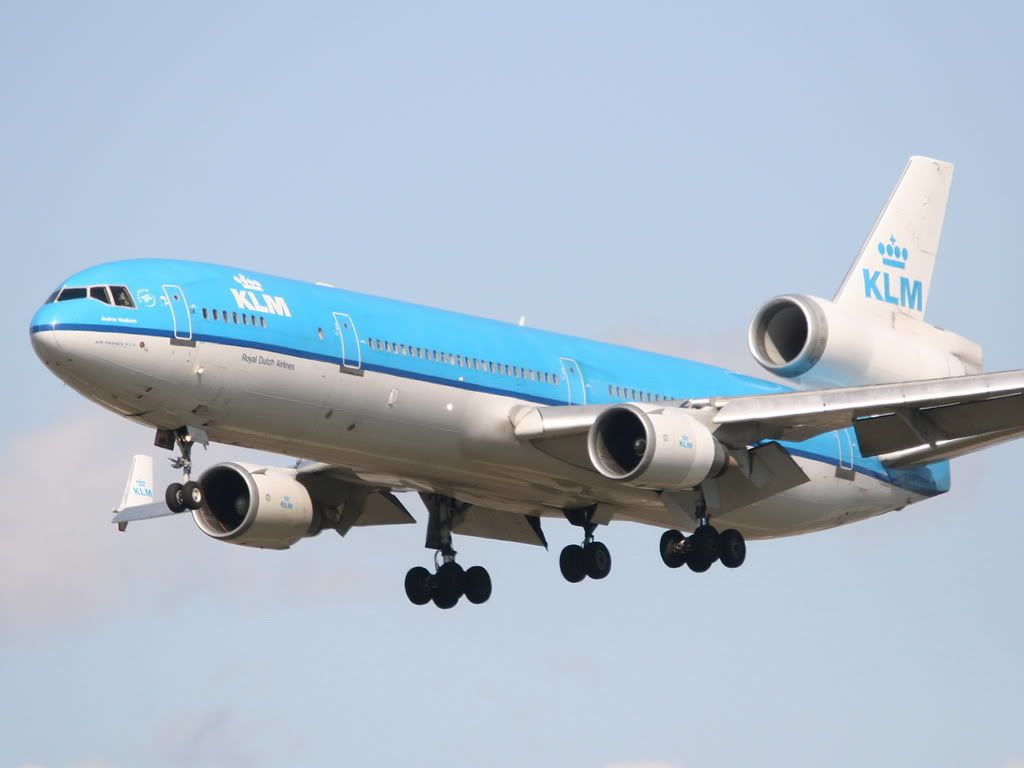KLM_PH-KCE.jpg