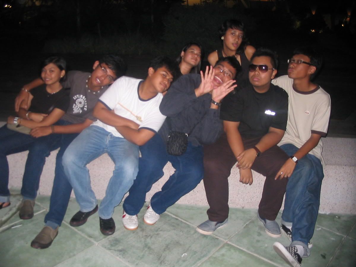 Image hosted by Photobucket.com